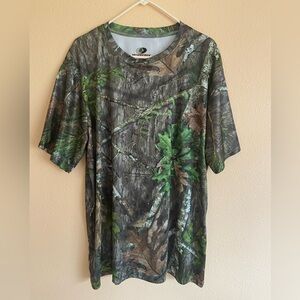 Men’s Mossy Oak Obsession Hunting Green and Brown Camouflage T Shirt, Size 2XL